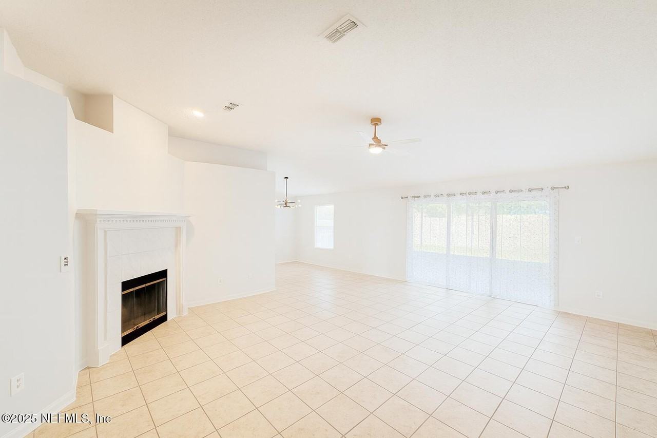 2898 Canyon Falls Dr #2898 - Photo 7 of 16