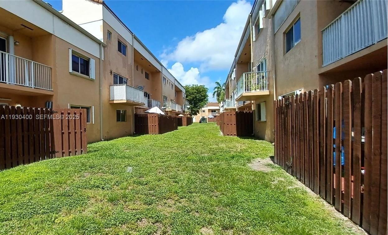 14911 Sw 80th St #14911-102 - Photo 3 of 19