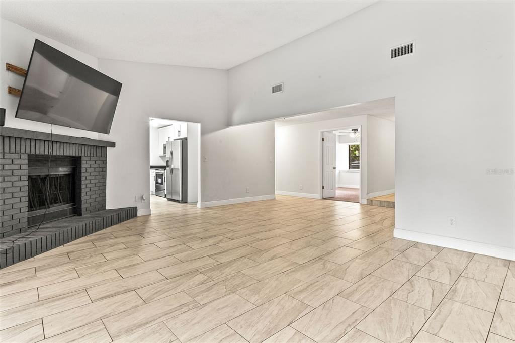 1500 Walnut Street #1500 - Photo 2 of 26