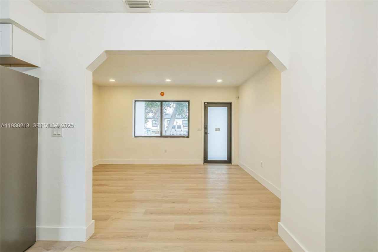 9055 Northwest 33rd Avenue Road #9055 - Photo 6 of 32