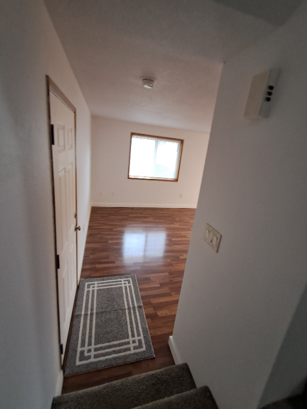 806 Southeast 153rd Avenue #A - Photo 3 of 12