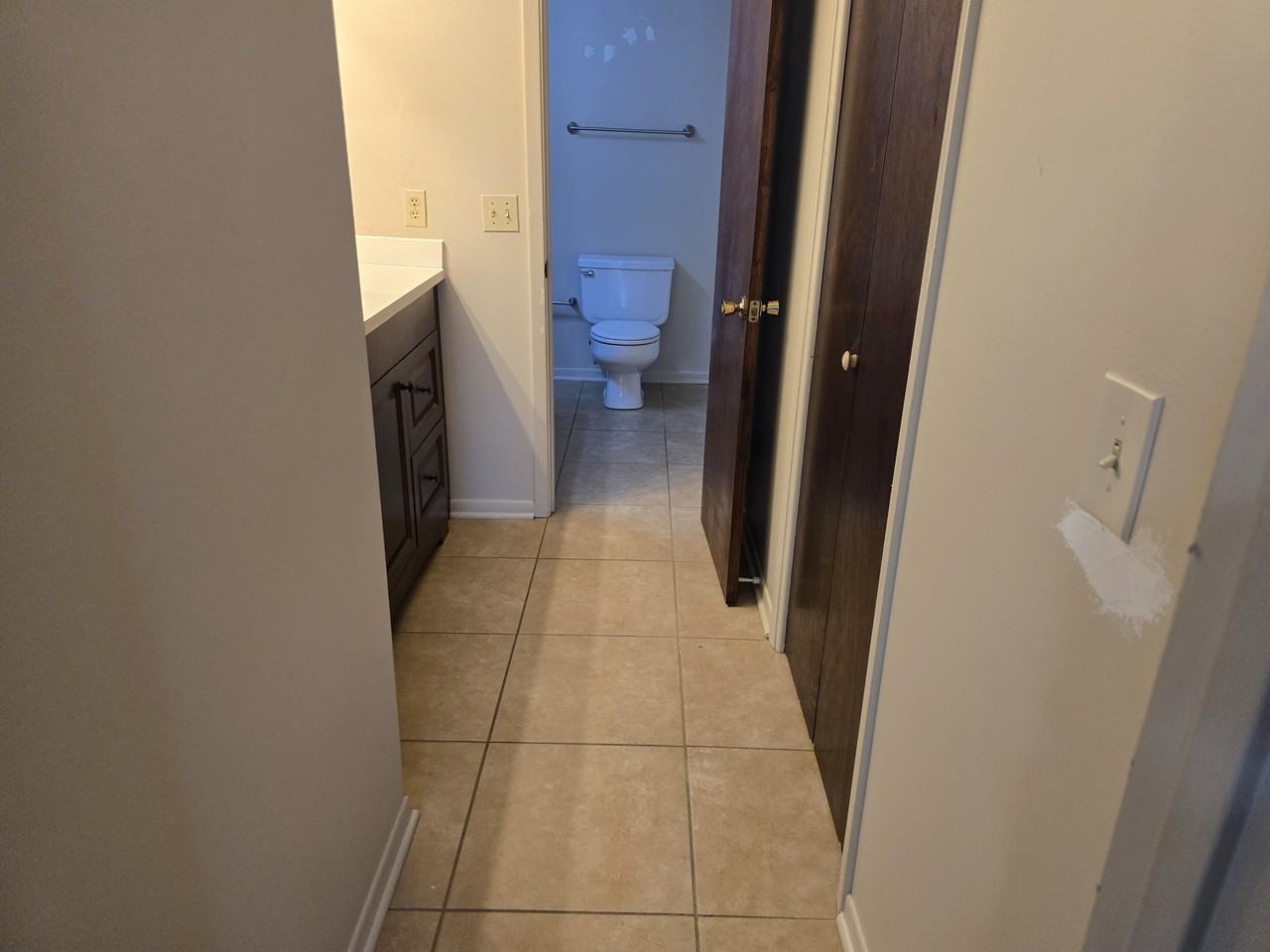 206 Ann Circle #206-5 - Photo 5 of 32