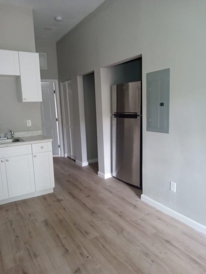 2218 Magnolia Circle #2218-302 - Photo 7 of 16