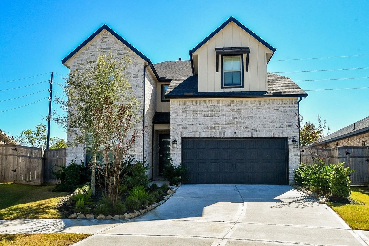 31407 Splitting Willow Lane #31407 - Photo 2 of 19