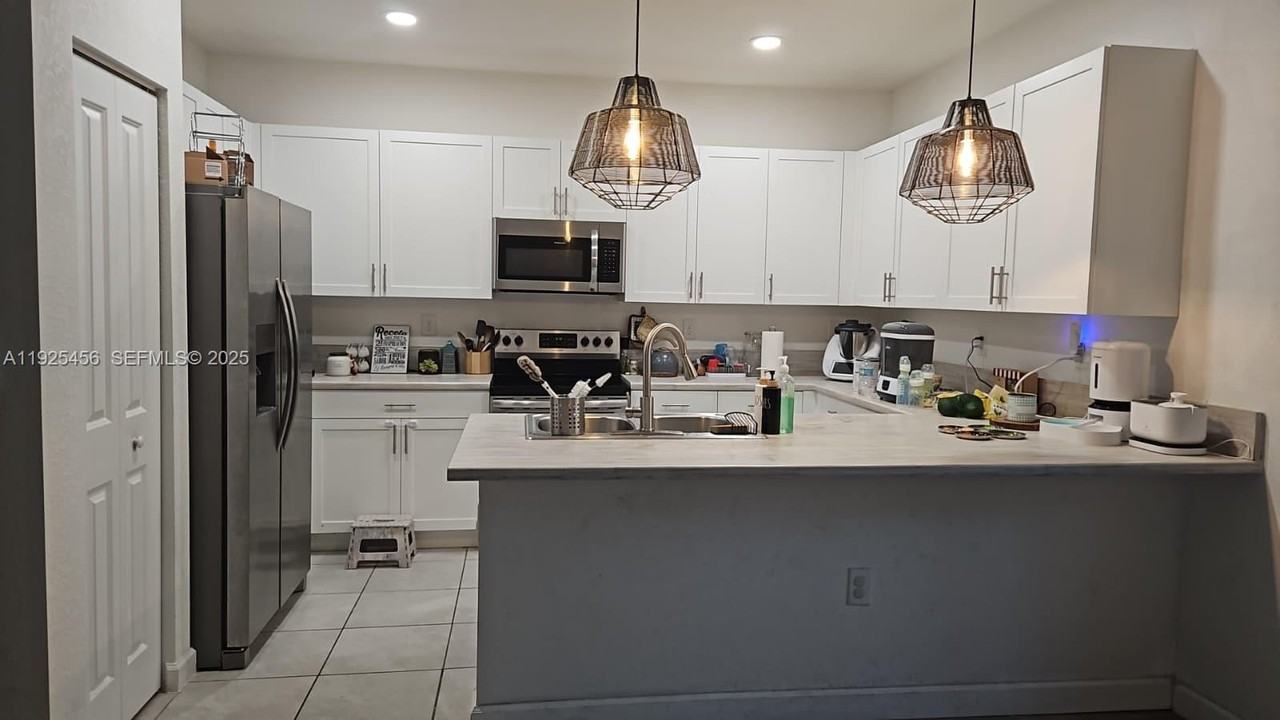 23357 Southwest 129th Path #23357-1 - Photo 3 of 22