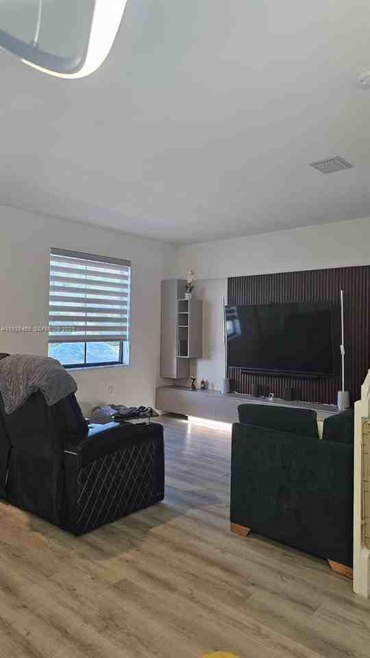 23357 Southwest 129th Path #23357-1 - Photo 5 of 22