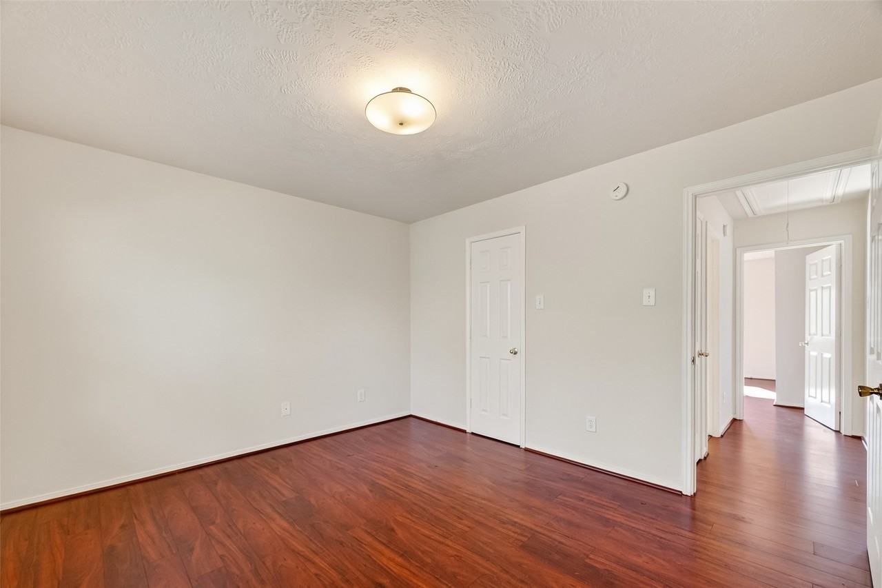 3514 Parkshire Drive #3514 - Photo 7 of 23