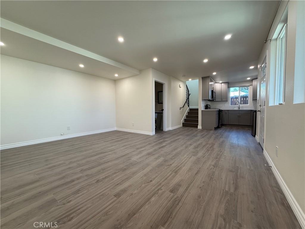 5667 Ensign Avenue #5667 - Photo 6 of 11