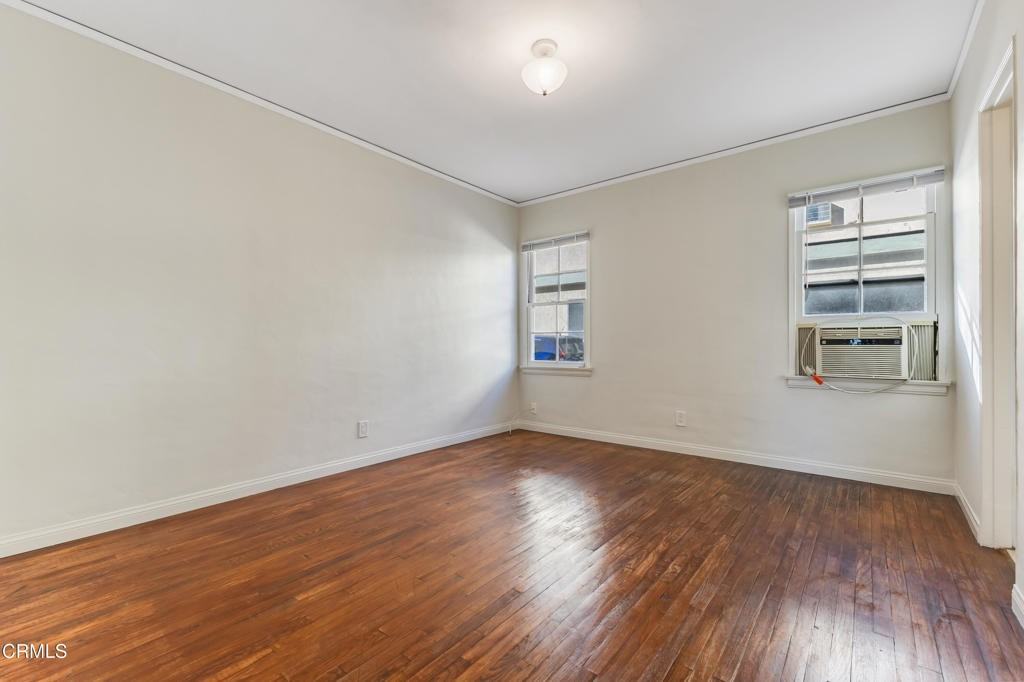 11471 Cumpston Street #11471 - Photo 7 of 9