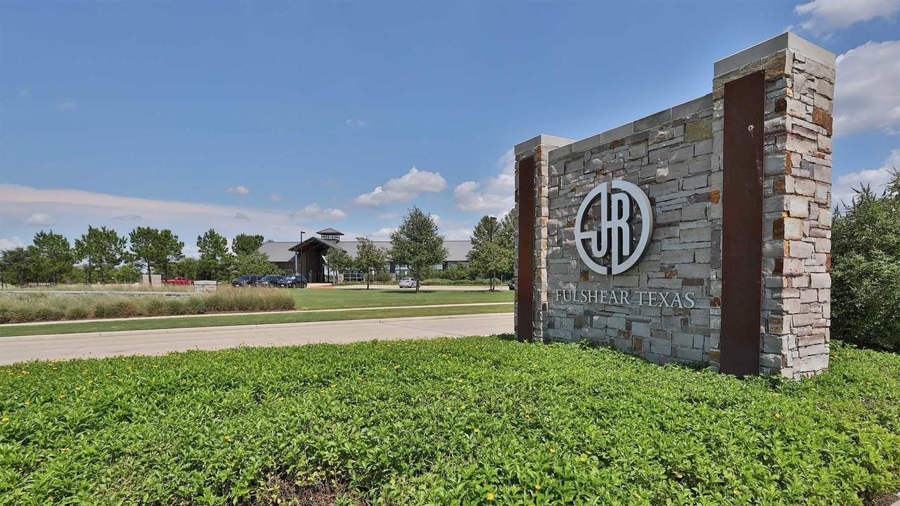 30130 Aralia Drive #30130 - Photo 6 of 16