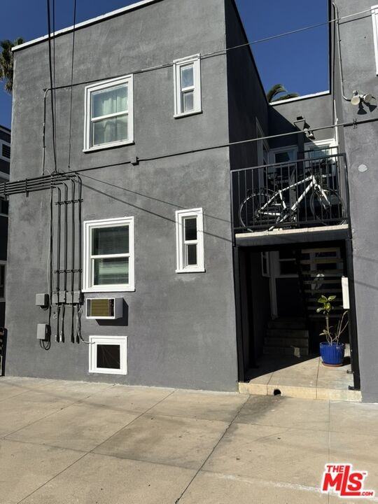 5526 Franklin Avenue #55261-2 - Photo 4 of 15