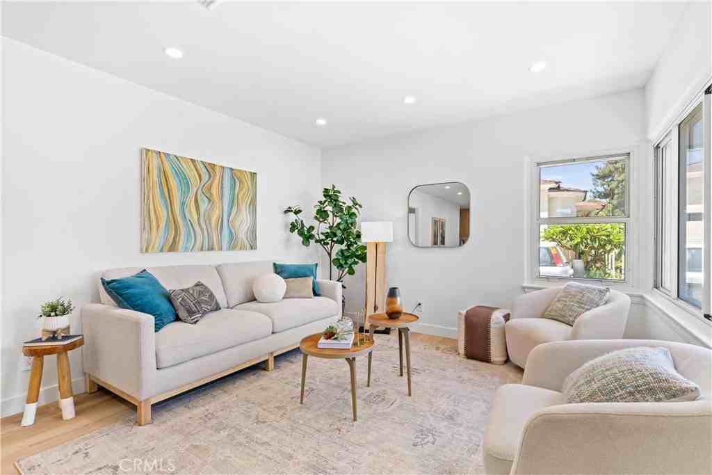 2105 Pass Avenue #2105 - Photo 4 of 31