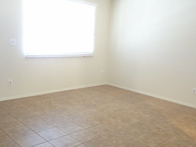 2701 Placita Del Santo - Photo 3 of 12