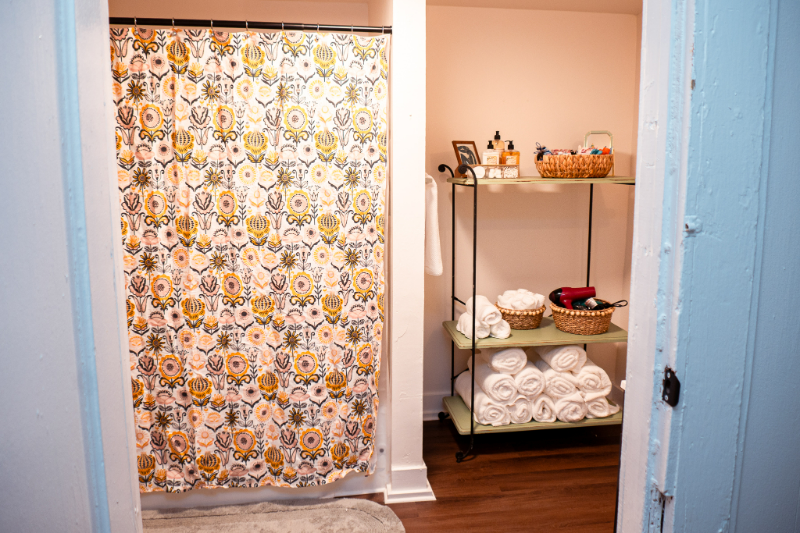 354 Charles Street - Photo 5 of 11