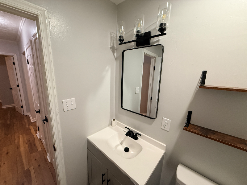 4501 Greenfield Drive - Photo 6 of 13