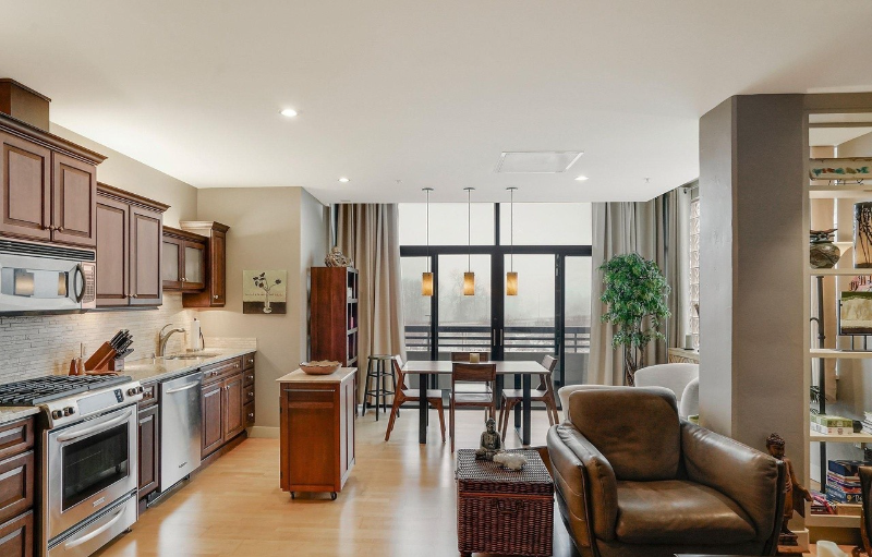 136 Southwest Washington Avenue #505 - Photo 6 of 20