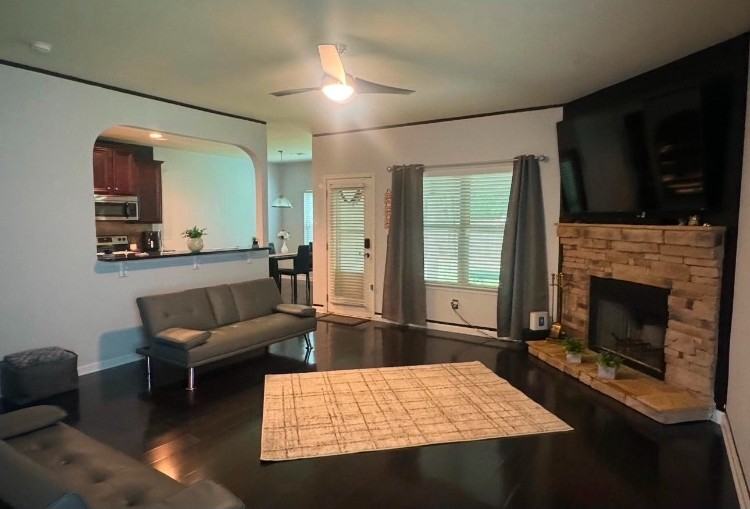 1592 Pressley Lane #4 - Photo 4 of 9