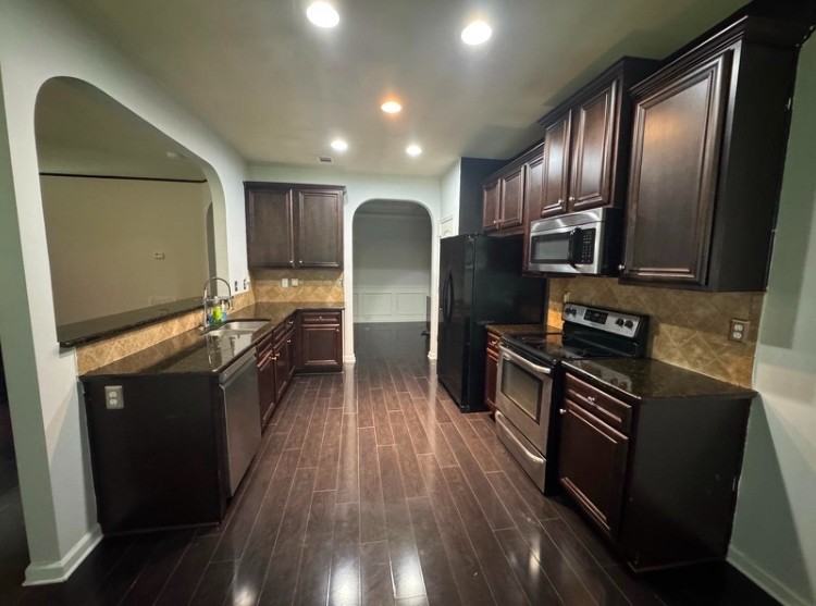 1592 Pressley Lane #4 - Photo 5 of 9