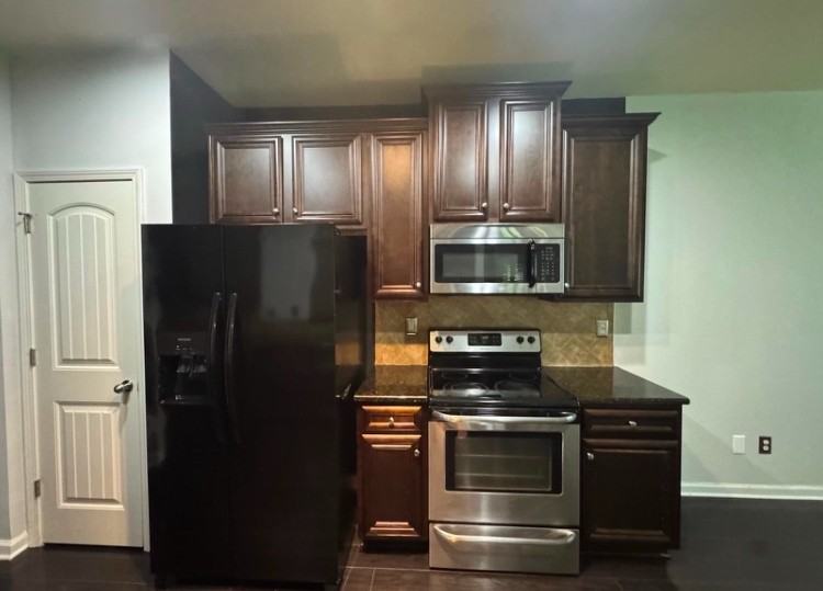 1592 Pressley Lane #4 - Photo 6 of 9