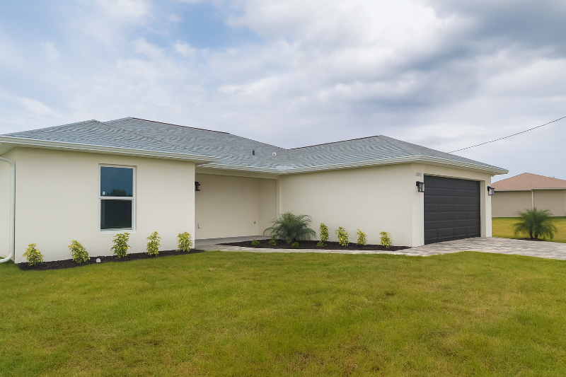 1121 Cape Coral Loop - Photo 2 of 10