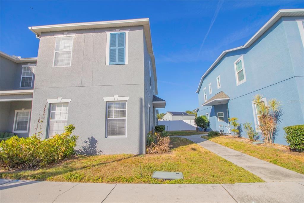 12930 Kings Crossing Drive #12930 - Photo 2 of 21