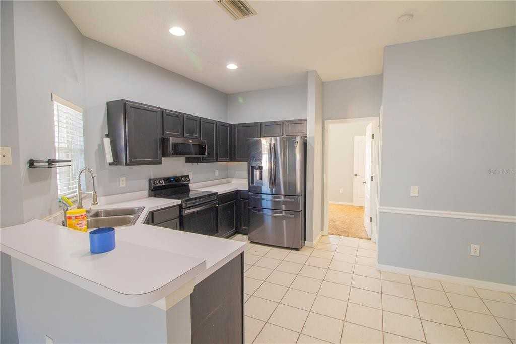 12930 Kings Crossing Drive #12930 - Photo 5 of 21