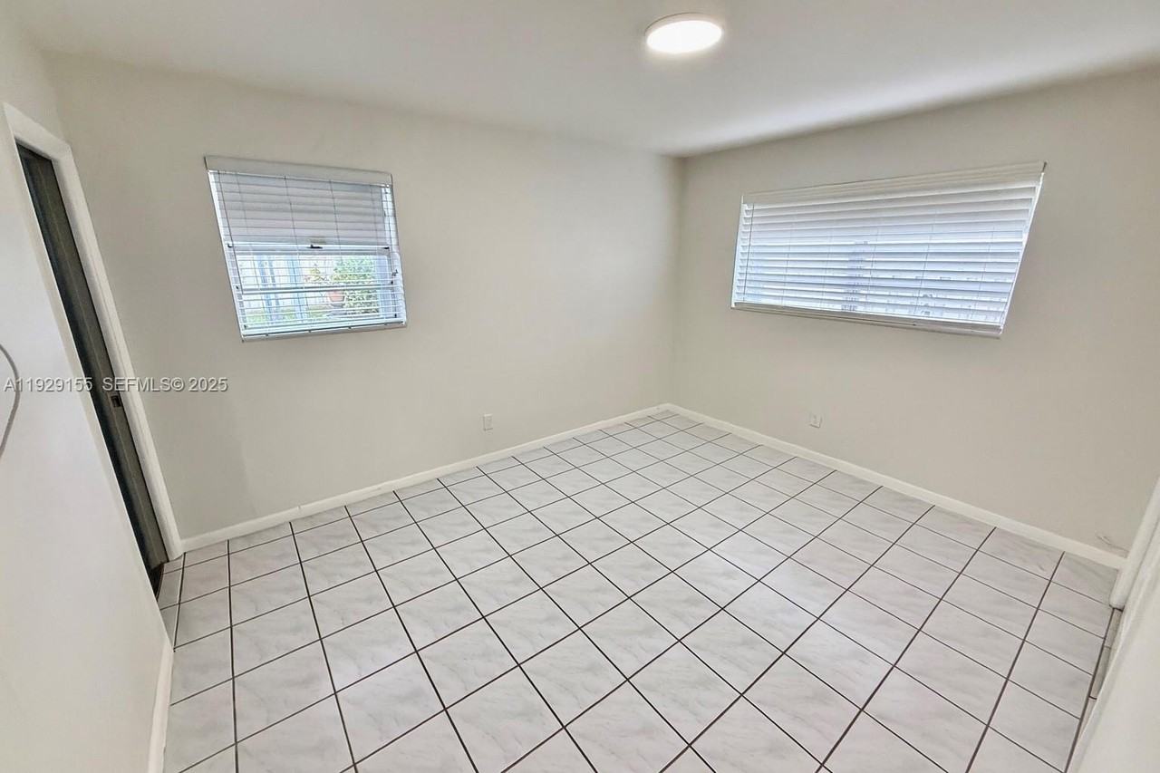 8855 Southwest 17th Terrace #8855 - Photo 2 of 27