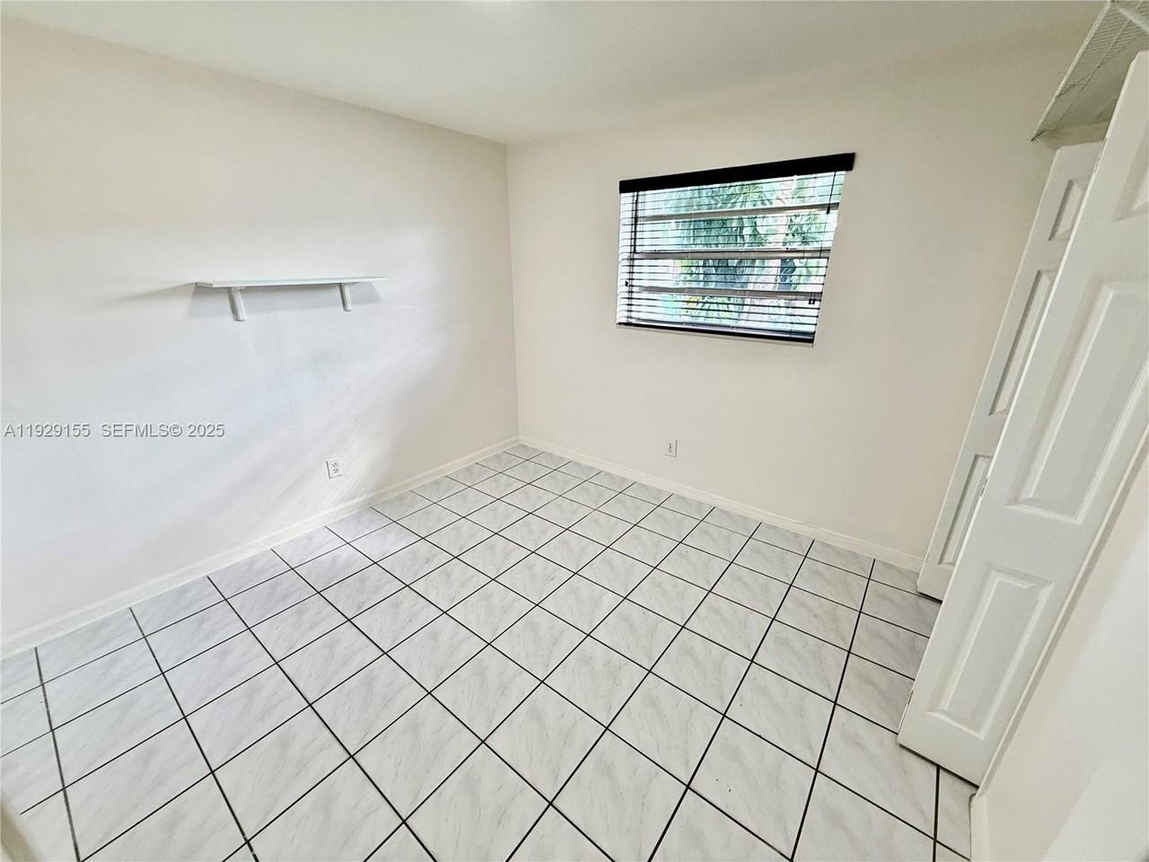 8855 Southwest 17th Terrace #8855 - Photo 5 of 27