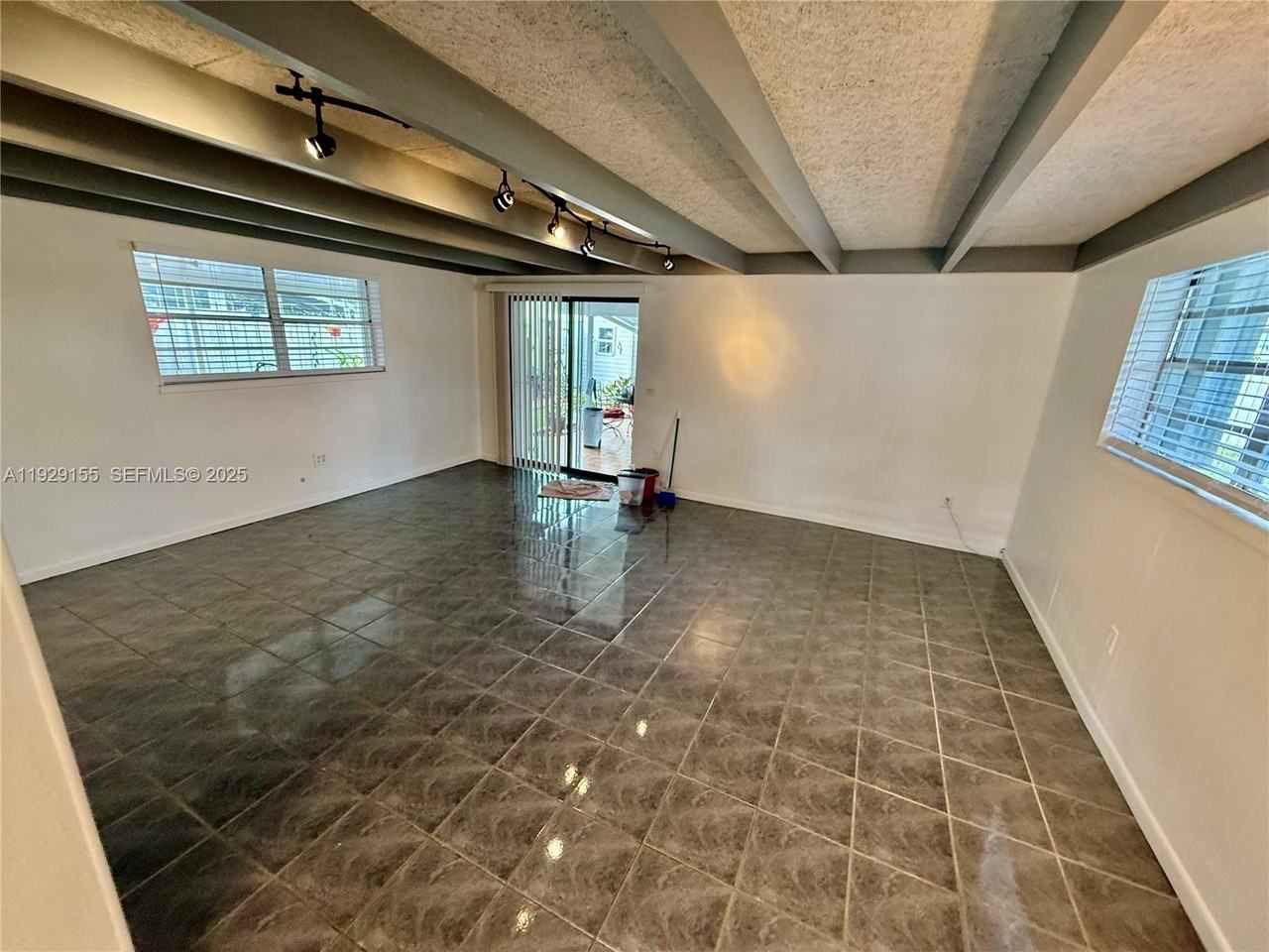 8855 Southwest 17th Terrace #8855 - Photo 7 of 27