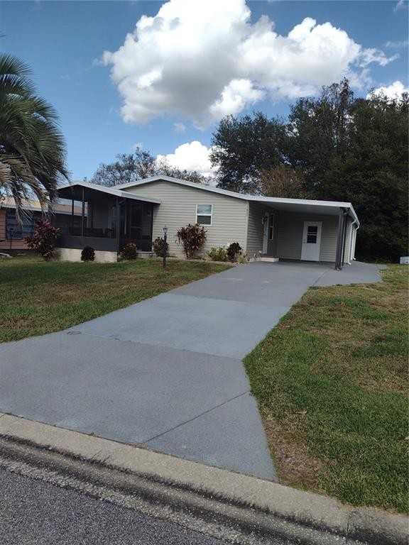 1607 Doral Circle #1607
