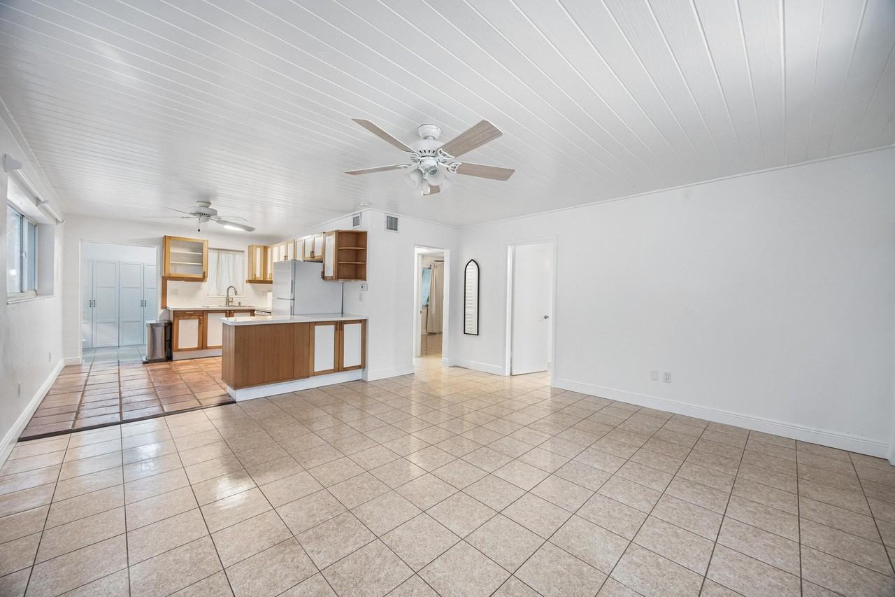 206 Preston Street #206 - Photo 2 of 32