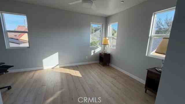 2413 La Crescenta Ave #2413A - Photo 3 of 11