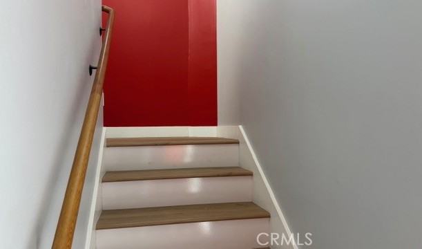 2413 La Crescenta Ave #2413A - Photo 7 of 11