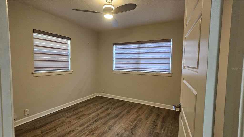 125 East Miller Street #125 - Photo 4 of 11