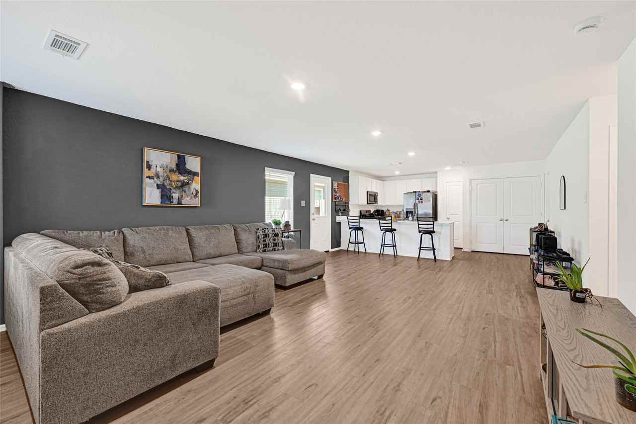 22326 Mountain Pine Drive #22326 - Photo 4 of 19