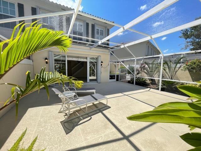 470 Capistrano Dr #470 - Photo 4 of 34