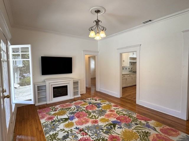 1325 East Altadena Drive #1325 - Photo 5 of 9