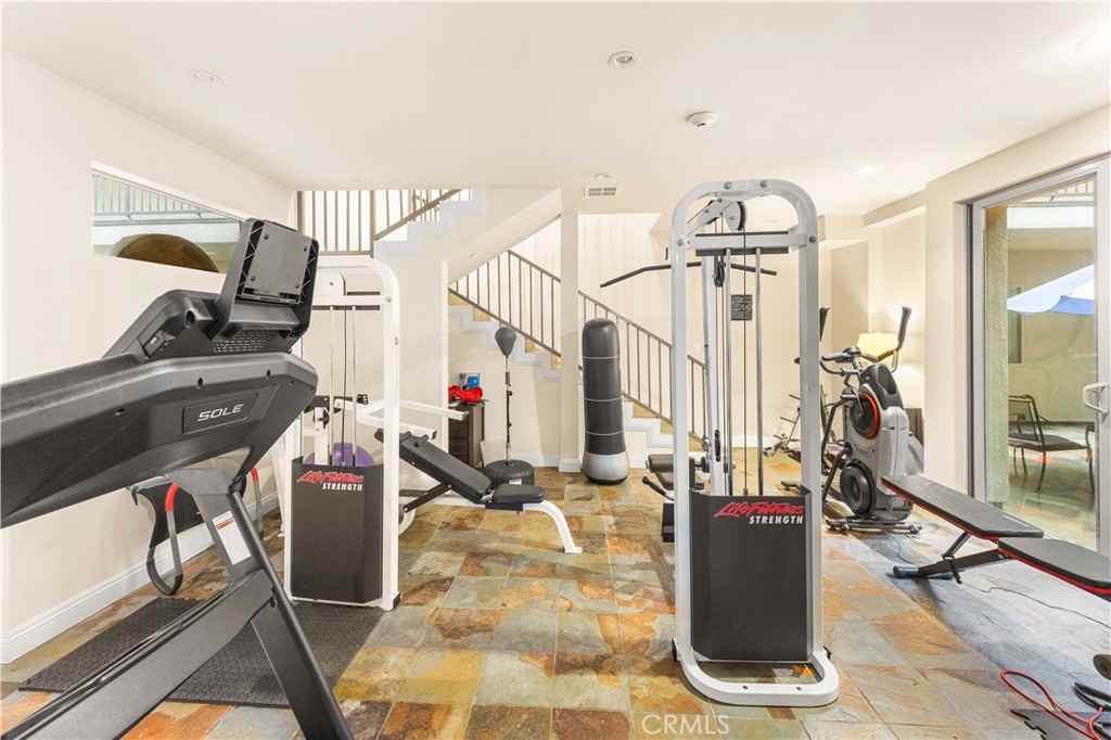 11218 Camarillo Street #11218-404 - Photo 5 of 50