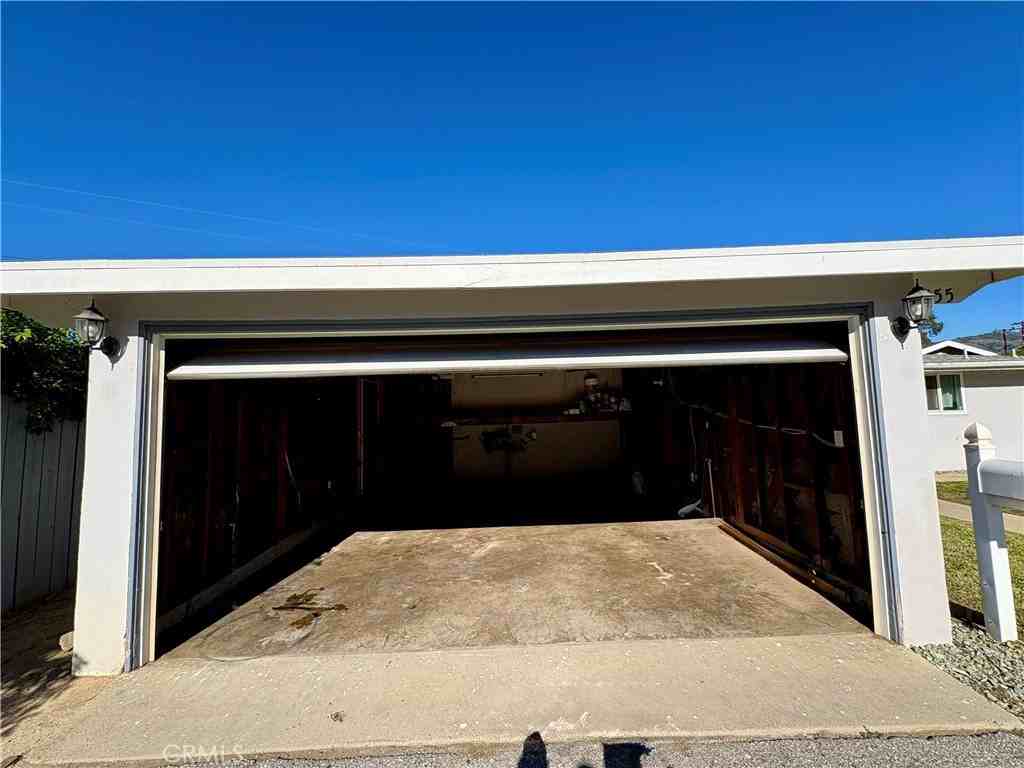 555 East Haltern Avenue #555 - Photo 5 of 15