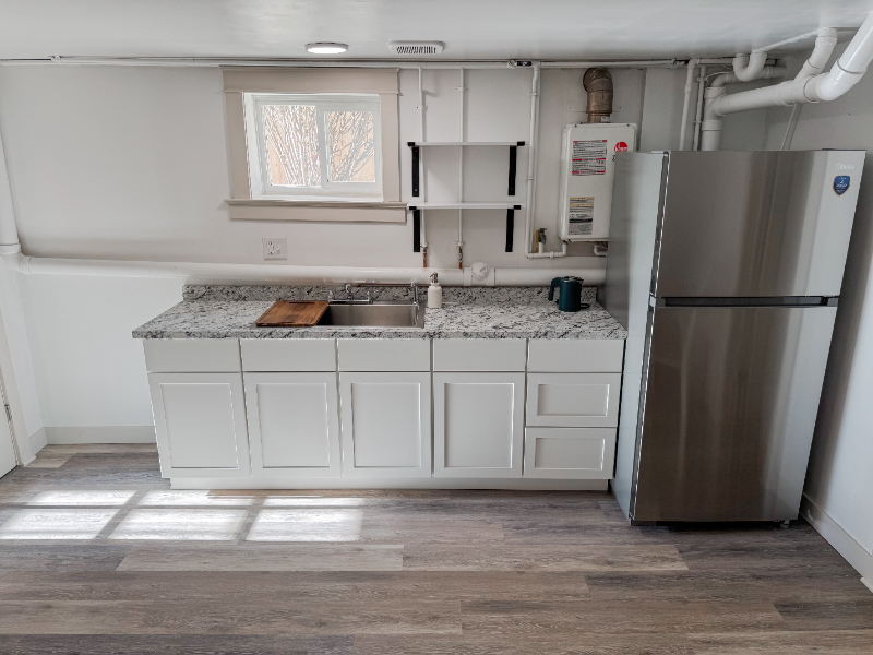 835 Ouray Ave - Photo 2 of 21