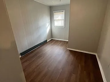 304 East Lehr Avenue - Photo 5 of 13