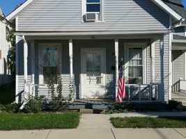 featured image of 118 West Buckeye Avenue #1