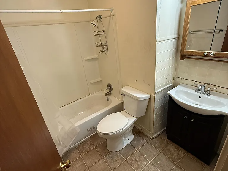 118 West Buckeye Avenue #1 - Photo 6 of 7