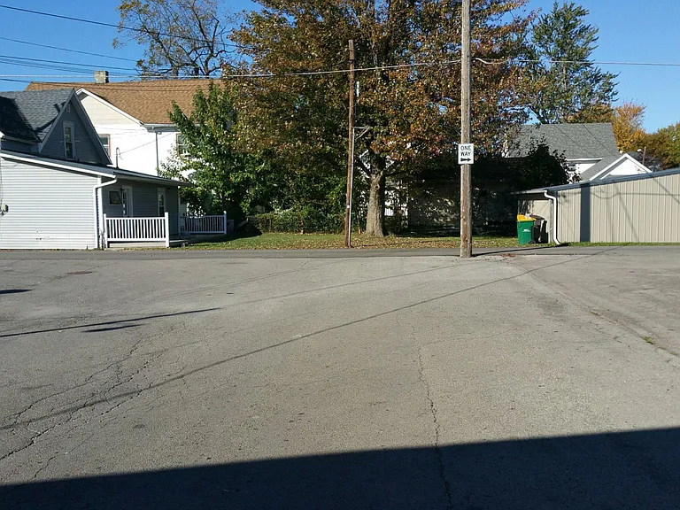 118 West Buckeye Avenue #1 - Photo 7 of 7