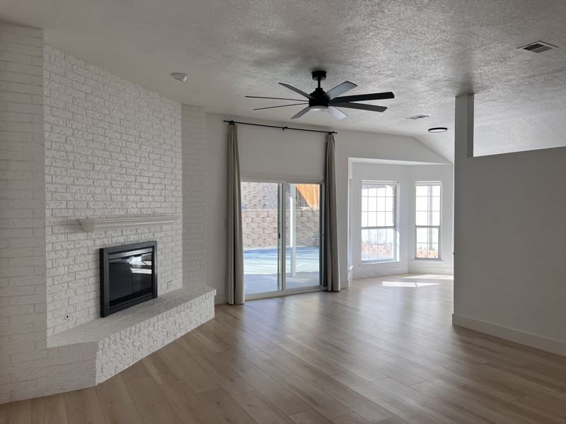 4704 Sam Bratton Avenue Northwest - Photo 7 of 27