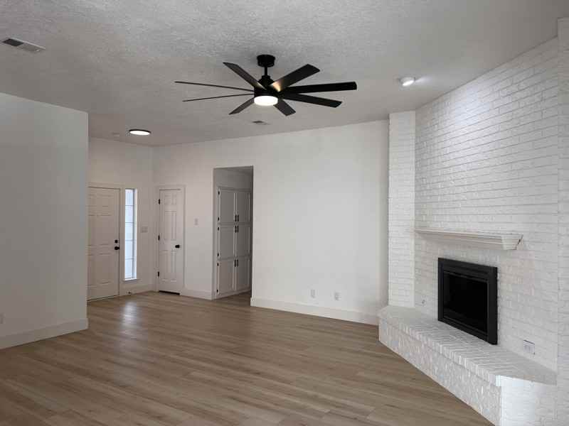 4704 Sam Bratton Ave Nw - Photo 3 of 25