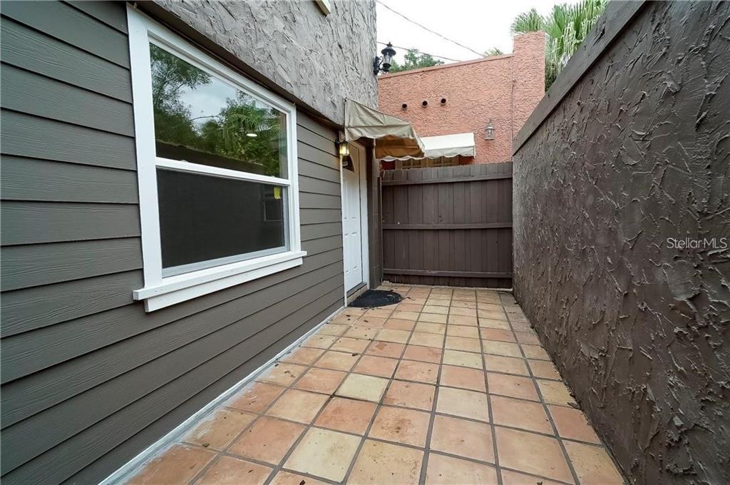 445 Shine Avenue #445A - Photo 6 of 10