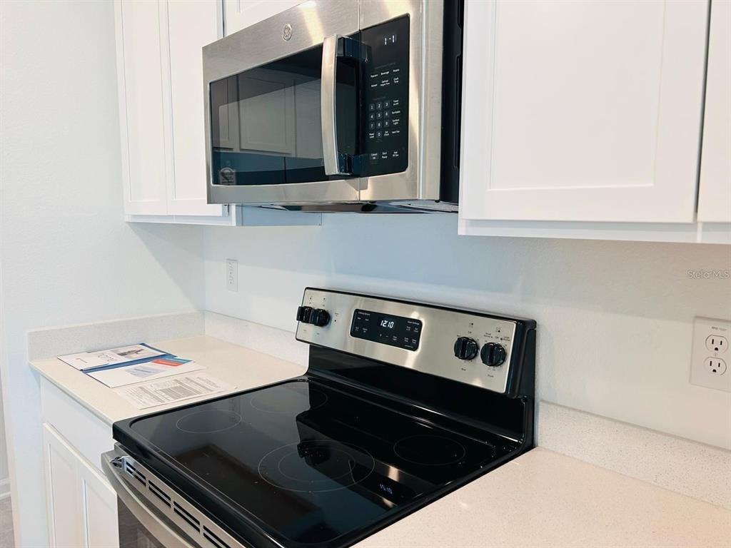 649 Trotters Dr #649 - Photo 3 of 12