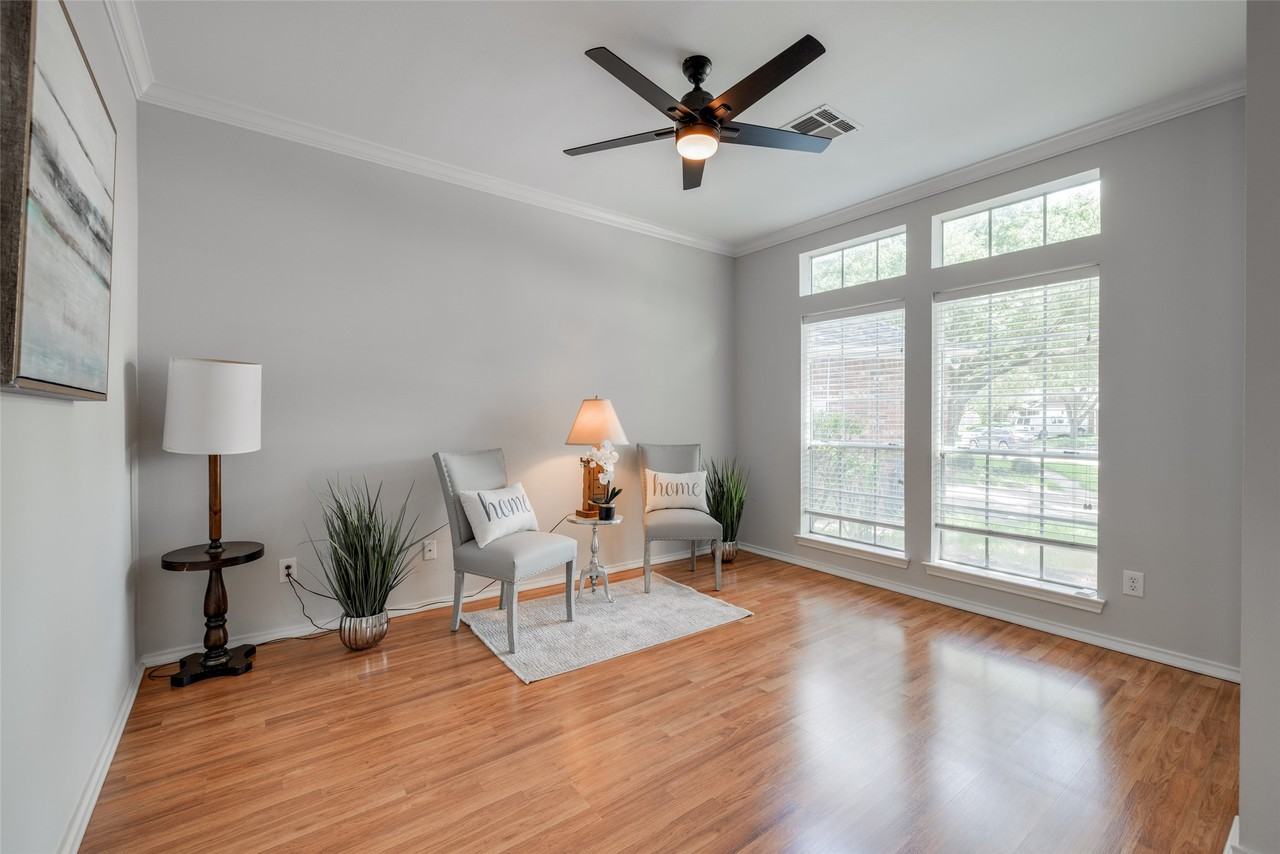 12414 North Shadow Cove Lane #12414 - Photo 2 of 48