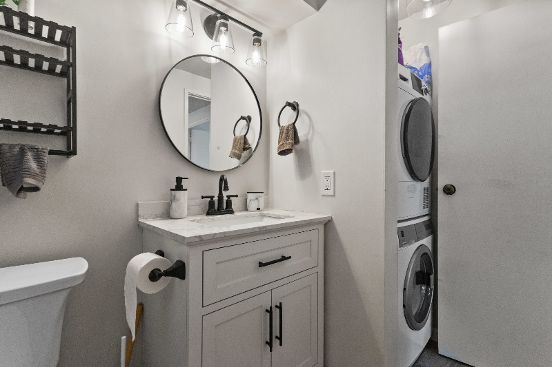 909 Coolidge Street #301 - Photo 7 of 16